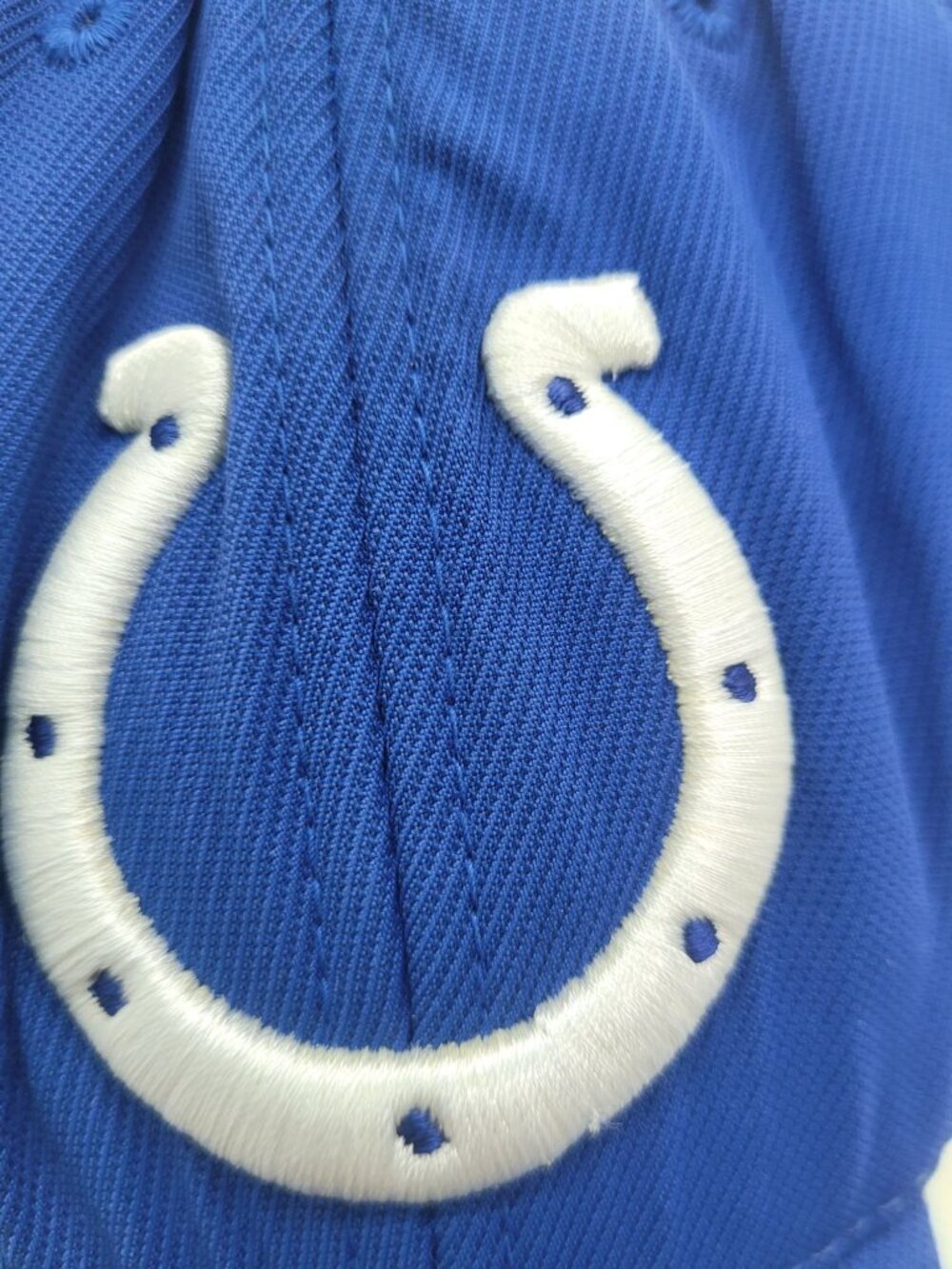 Indianapolis Colts Football NFL Reebok Authentic Sideline Hat Cap Blue elastic - Picture 2 of 6